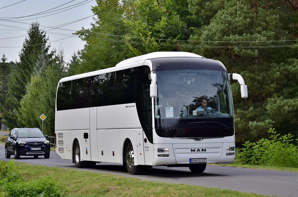 Комарно, MAN R07 Lion's Coach № KN-060EF