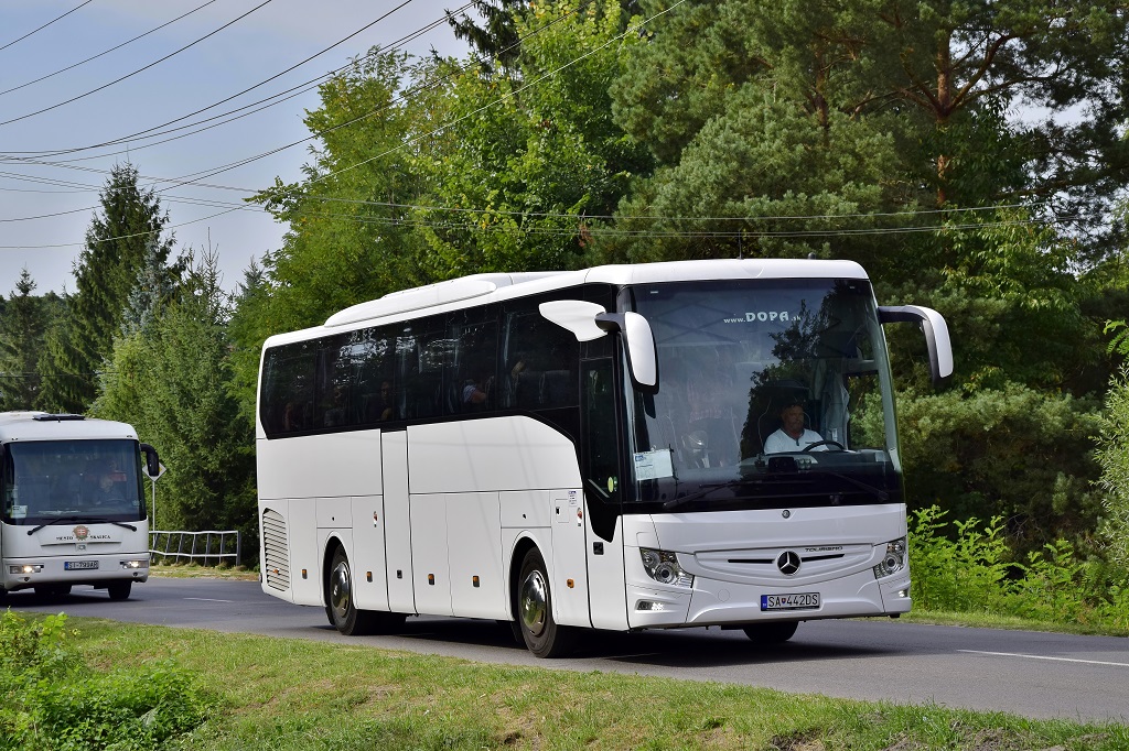 Šaľa, Mercedes-Benz Tourismo 15RHD-III No. SA-442DS