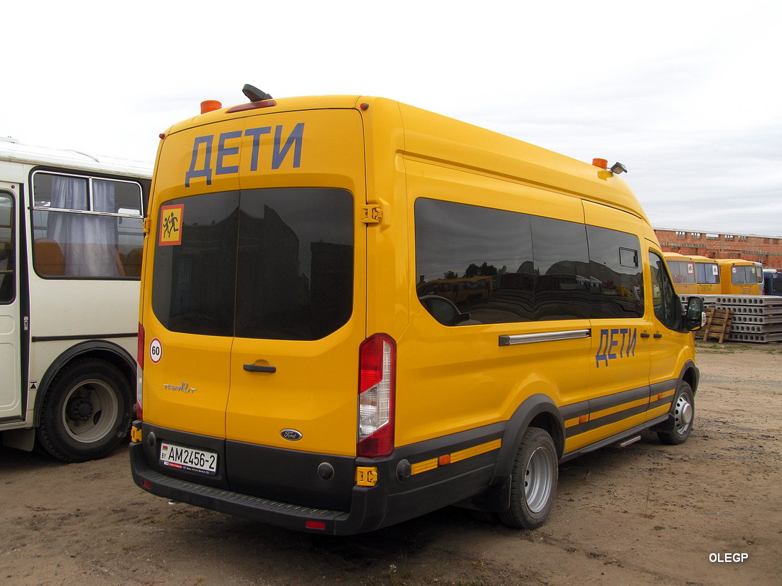 Vitebsk, Ford Transit # АМ 2456-2