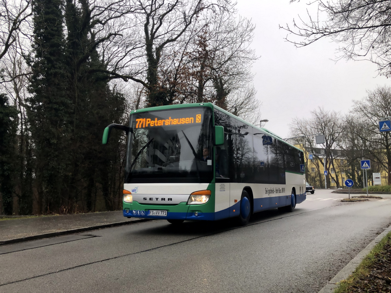 Freising, Setra S415LE business nr. FS-VV 771