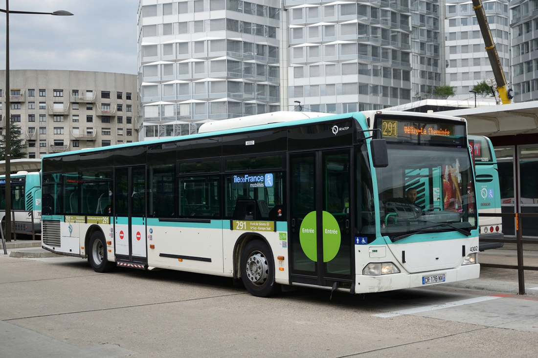 Paris, Mercedes-Benz O530 Citaro (France) # 4302 — Photo — BUSPHOTO