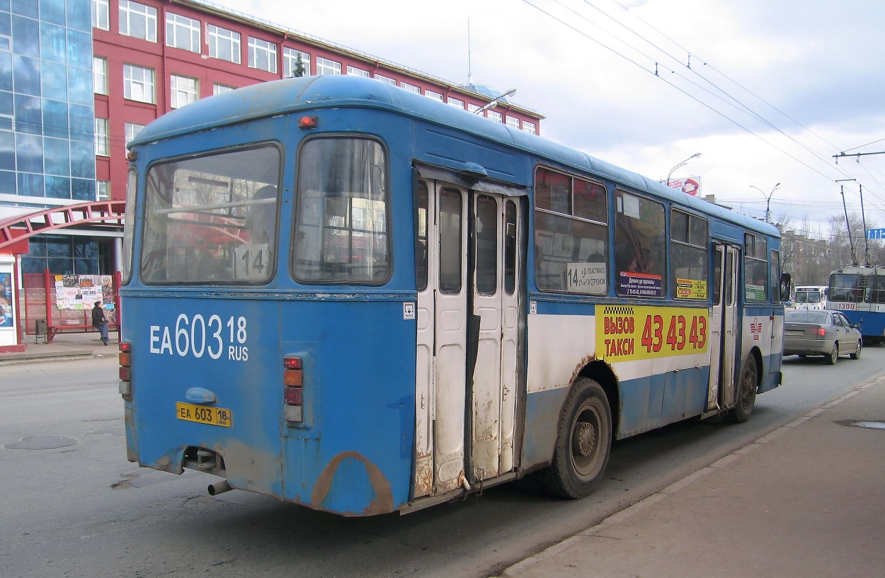 Izhevsk, LiAZ-677М # ЕА 603 18