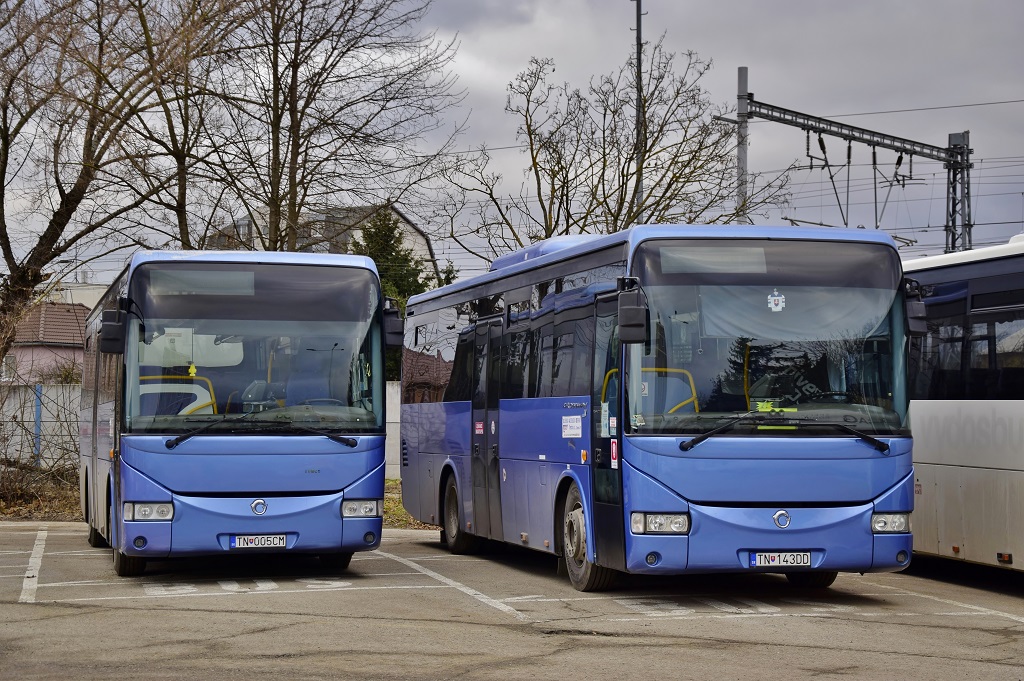 Ilava, Irisbus Crossway 10.6M č. TN-005CM; Ilava, Irisbus Crossway 10.6M č. TN-143DD