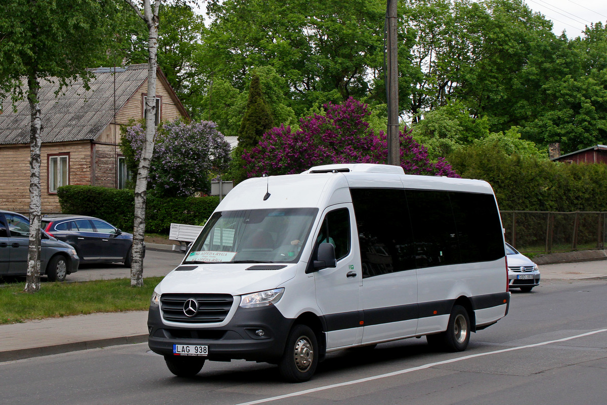 Vilnius, Altas Tourline (MB Sprinter 516CDI) # LAG 938