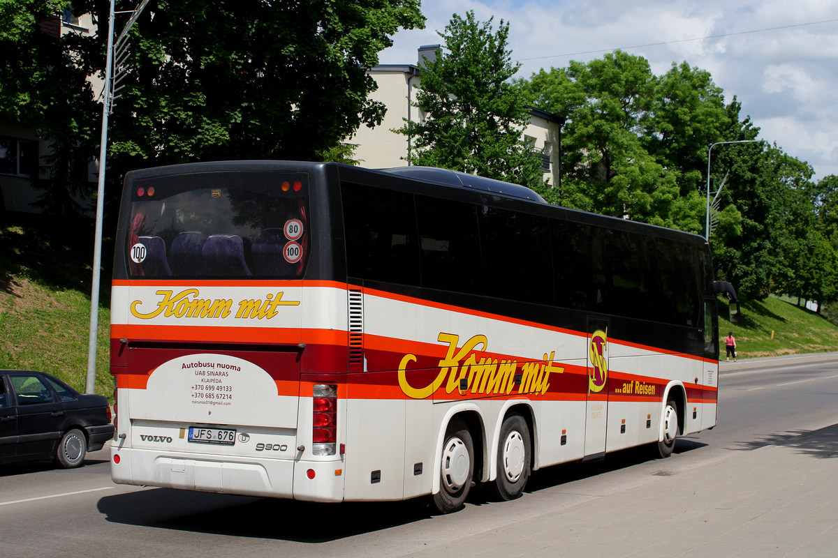 Klaipėda, Volvo 9900 I # JFS 676