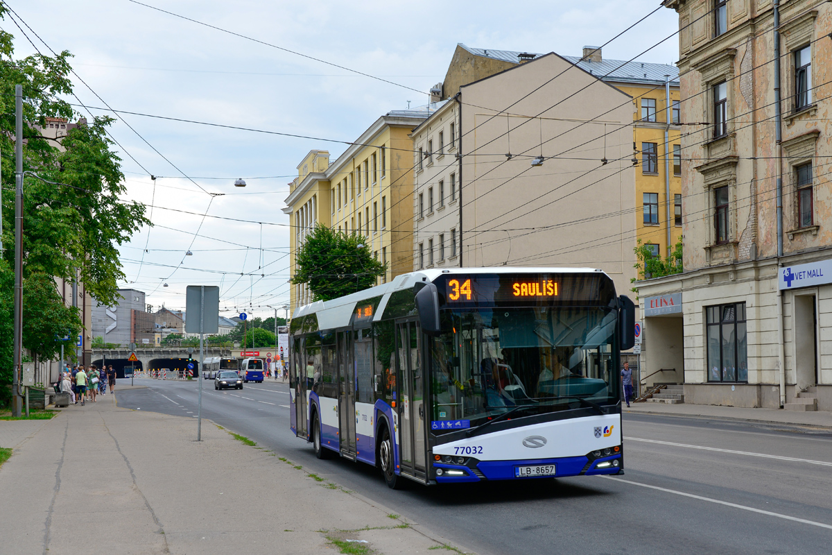 Riga, Solaris Urbino IV 12 № 77032