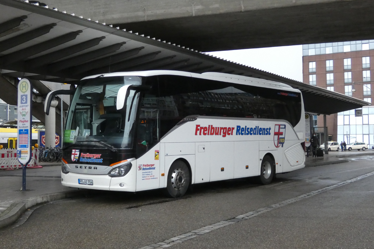 Freiburg im Breisgau, Setra S511HD # FR-AZ 704