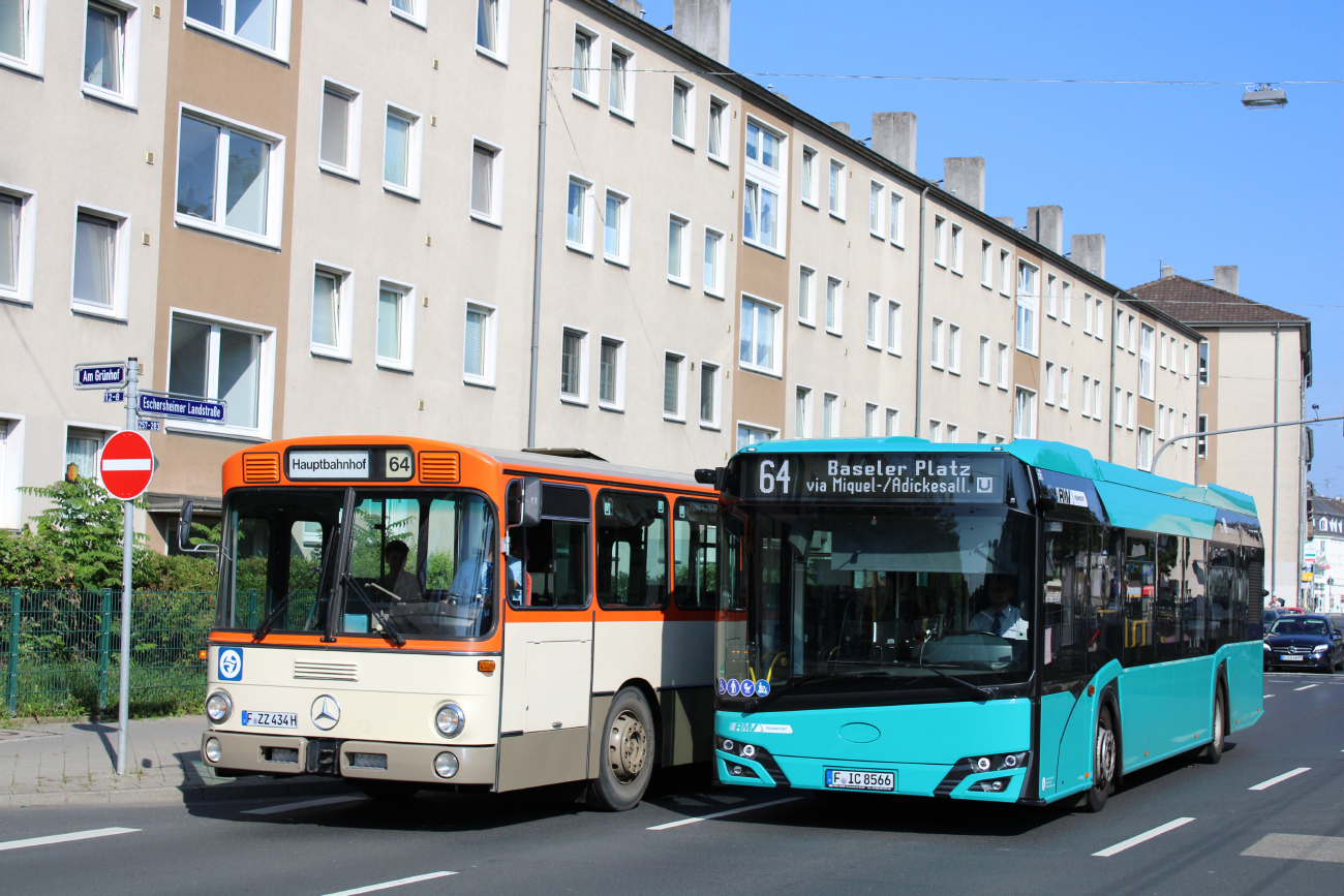 Frankfurt am Main, Solaris Urbino IV 12 č. 566; Frankfurt am Main, Mercedes-Benz O305 č. 434