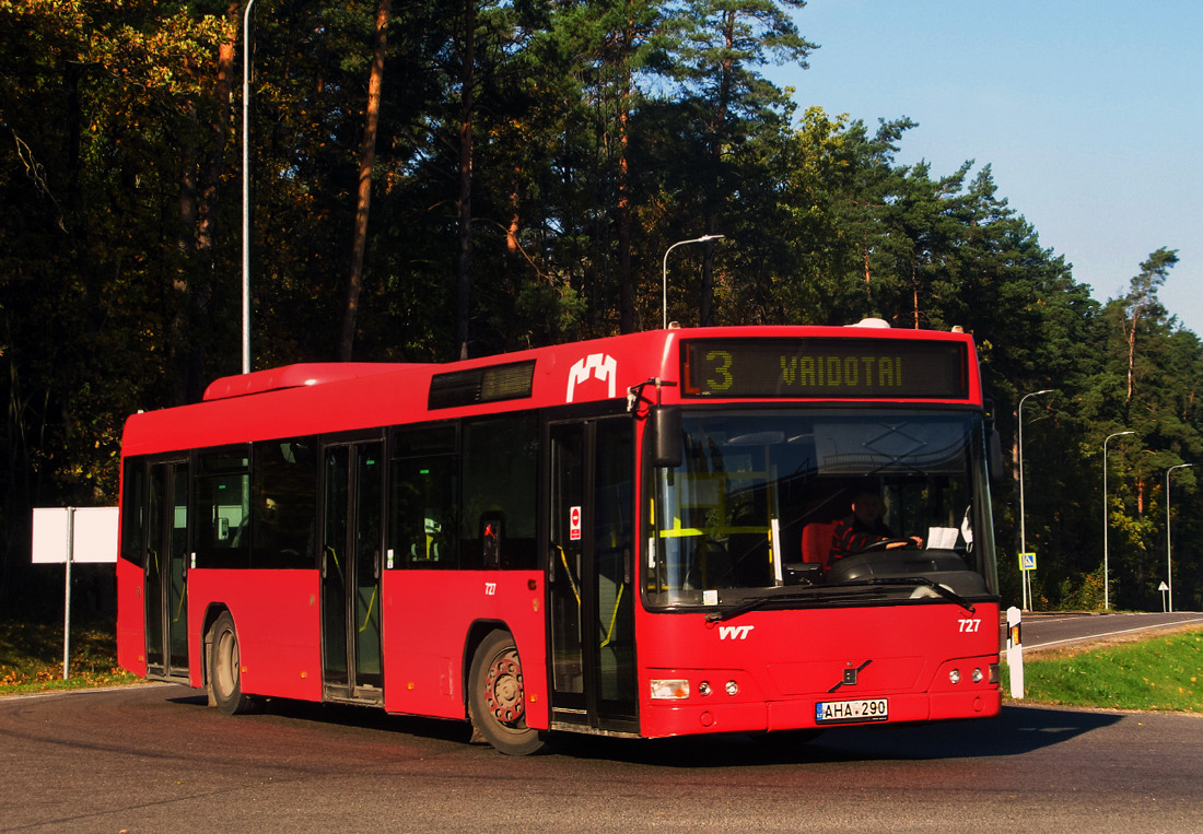 Vilnius, Volvo 7700 # 727