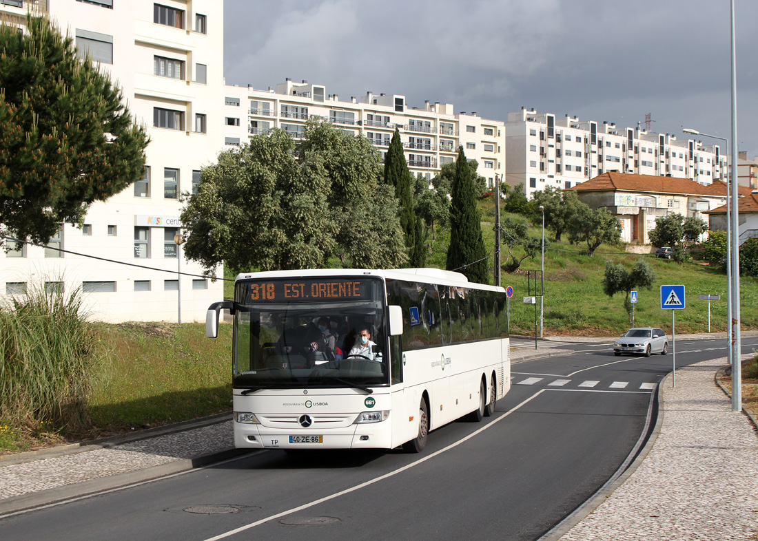 Lisboa, Mercedes-Benz O550 Integro L # 681