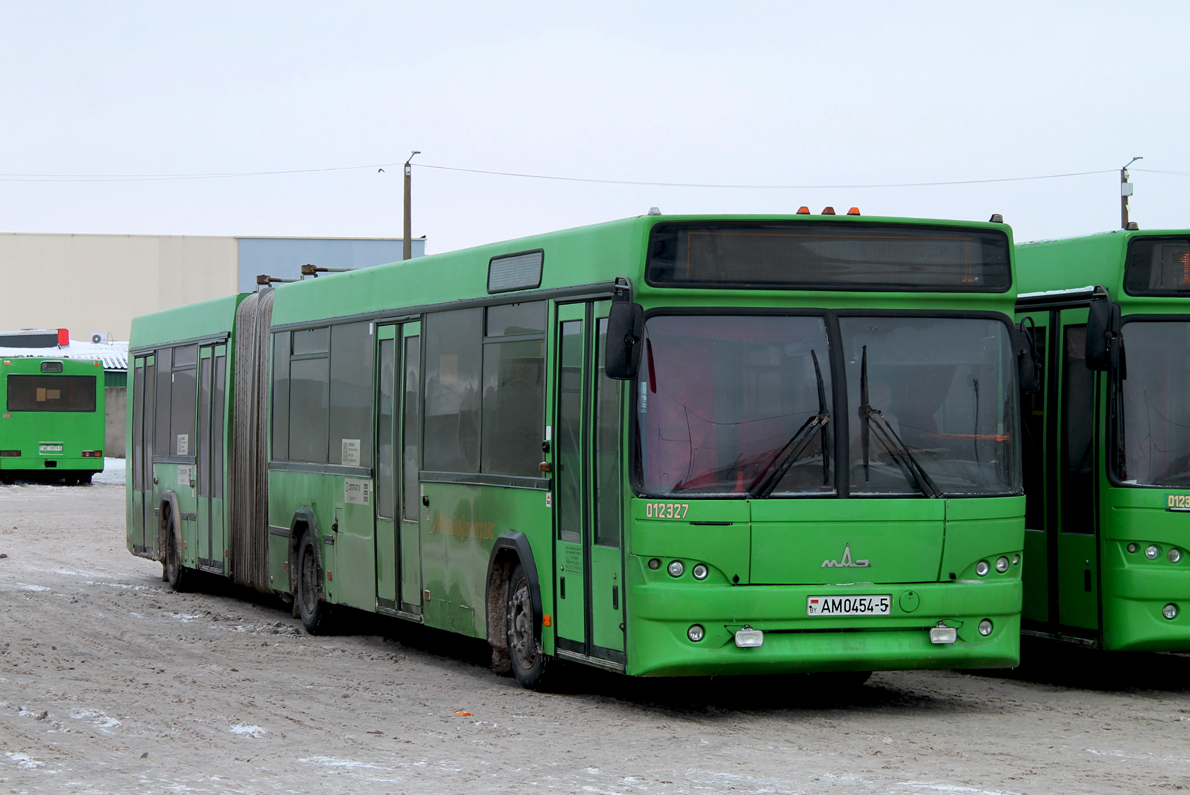 Soligorsk, МАЗ-105.465 č. 012327