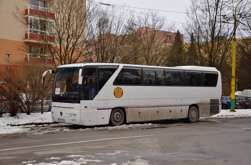 Žilina, Mercedes-Benz O350-15RHD Tourismo I # ZA-909BC