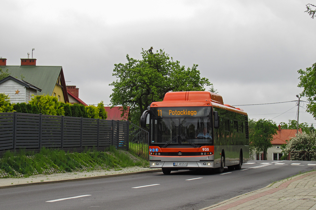 Rzeszów, Autosan Sancity M12LF CNG No. 935