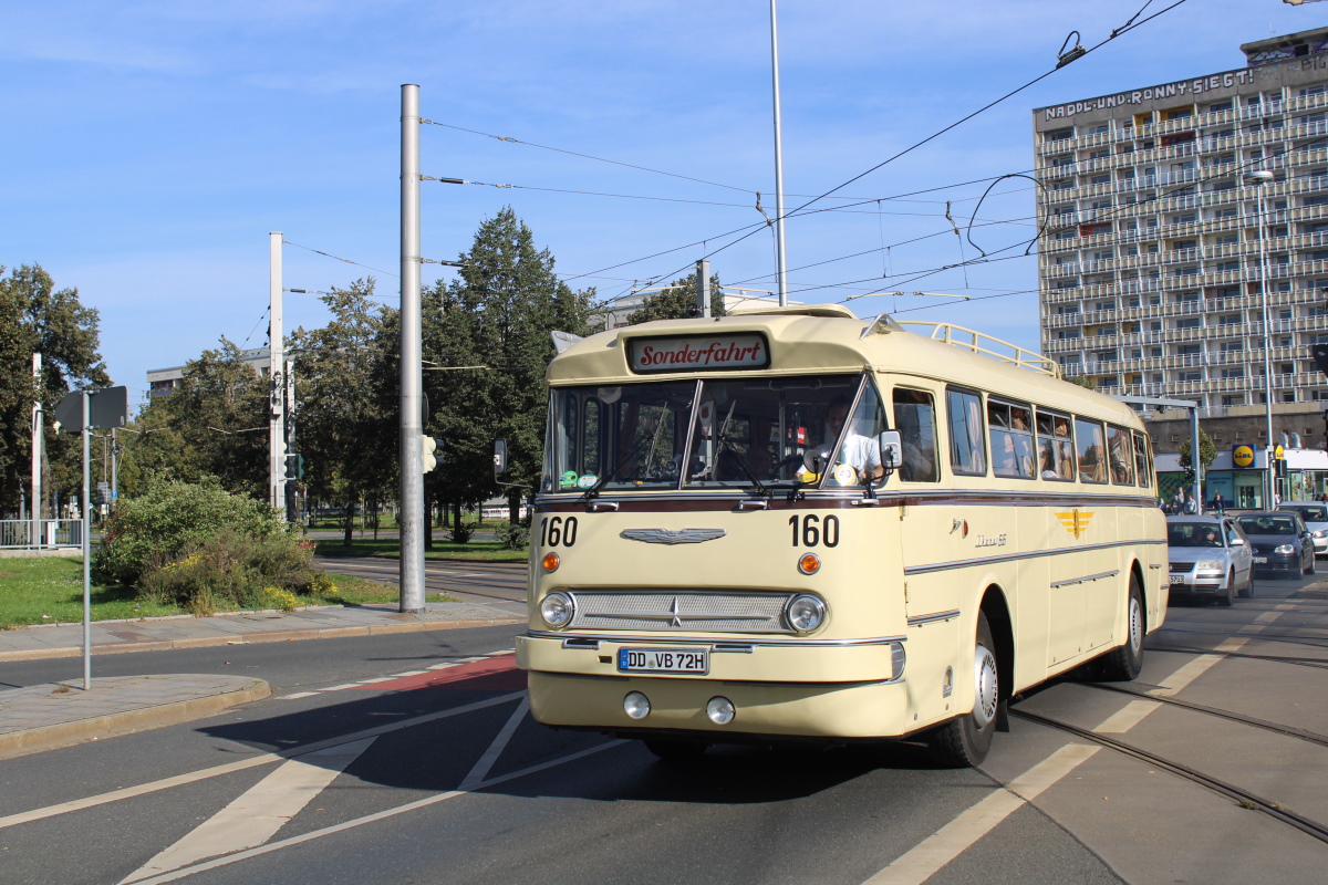 Dresden, Ikarus 66.62 Nr. 160