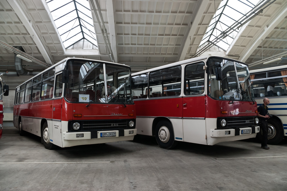 Leipzig, Ikarus 255.70E # GRM-IK 82H; Saalfeld, Ikarus 255.** # SLF-IK 78H