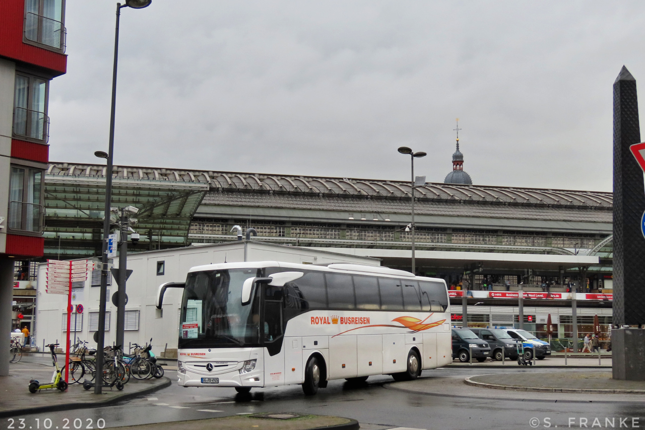 Rüsselsheim am Main, Mercedes-Benz Tourismo 15RHD-III # GG-RB 4905