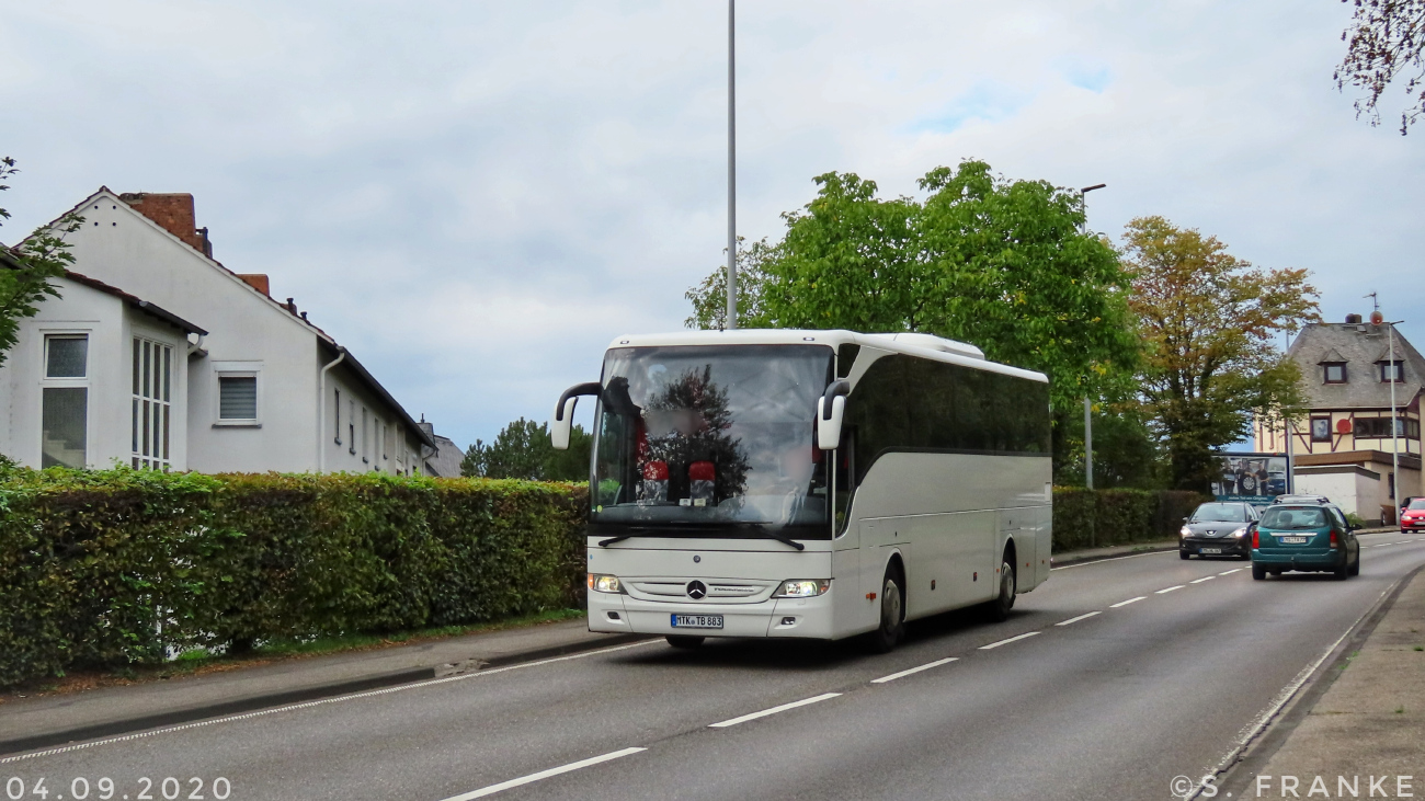 Hofheim am Taunus, Mercedes-Benz Tourismo 15RHD-II # MTK-TB 883