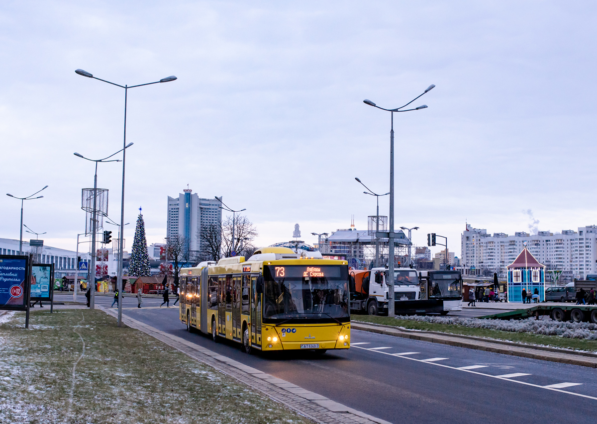 Minsk, MAZ-215.069 č. 015430