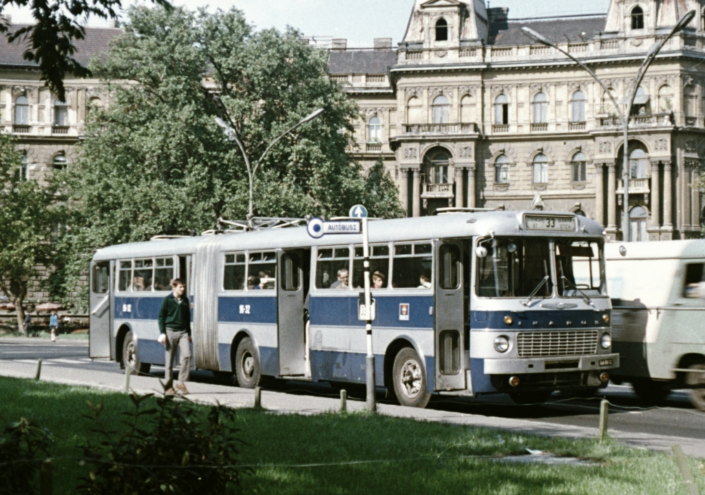 Hungary, other, Ikarus 180.72 # 96-32