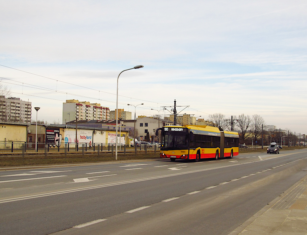Varšuva, Solaris Urbino IV 18 CNG nr. 9951