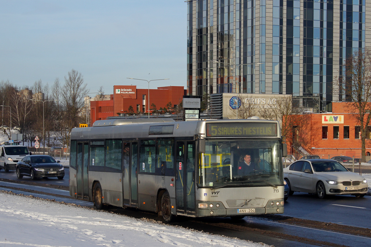 Vilnius, Volvo 7700 № 713
