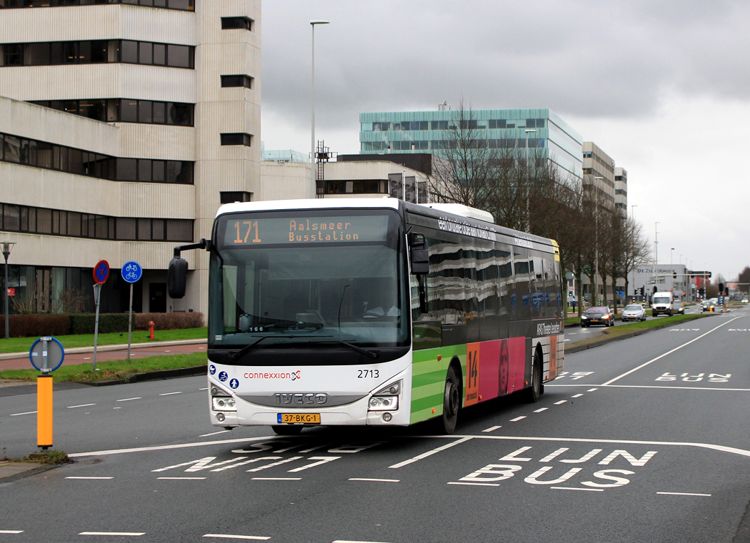 Haarlem, IVECO Crossway LE City 13M No. 2713