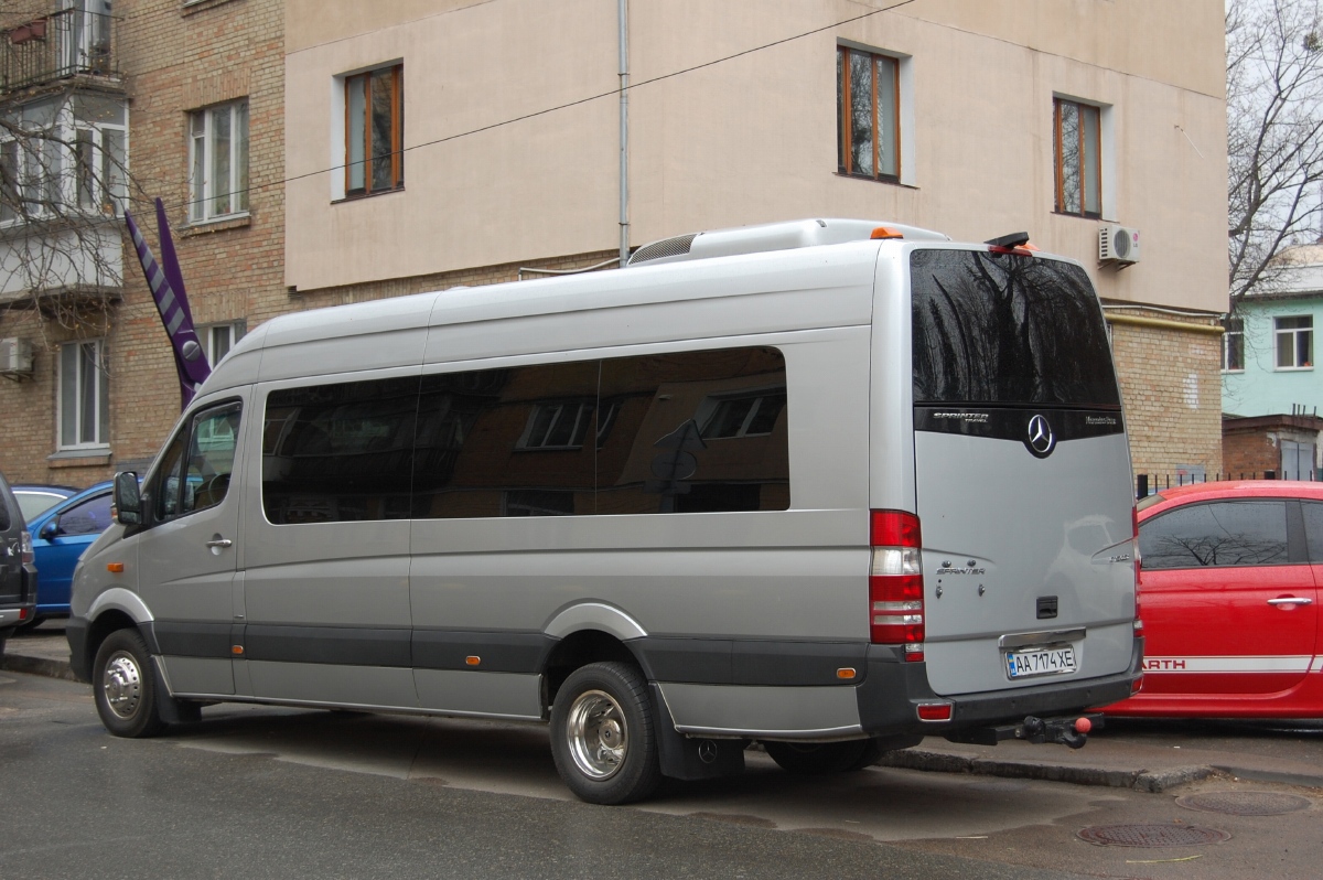 Kyiv, Mercedes-Benz Sprinter Travel 45 # АА 7174 ХЕ