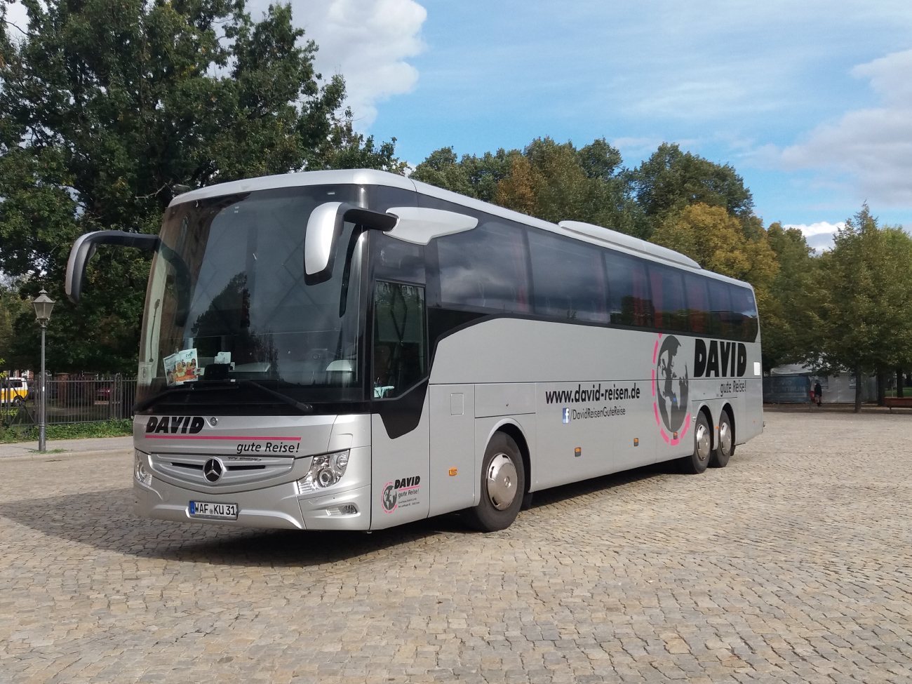Warendorf, Mercedes-Benz Tourismo 17RHD-III L # WAF-KU 31