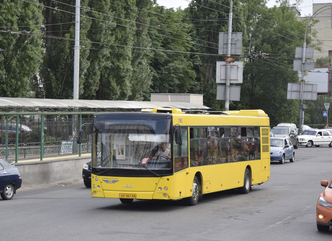 Kyiv, MAZ-203.065 # 7581