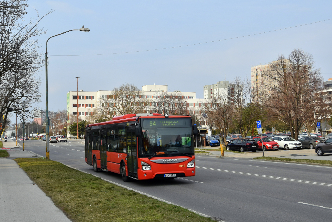 Bratislava, IVECO Urbanway 12M # 1041