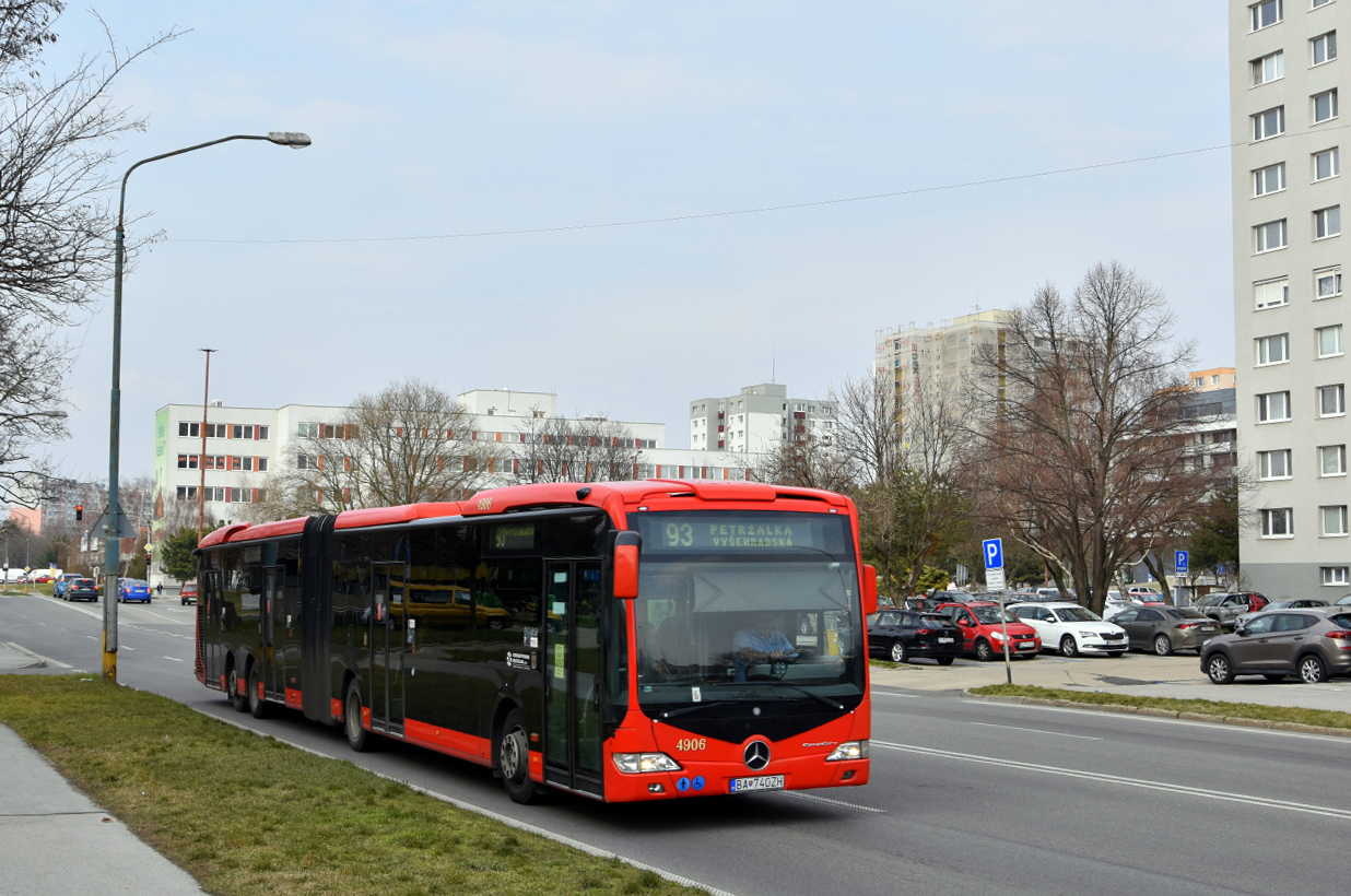 Bratislava, Mercedes-Benz CapaCity GL # 4906