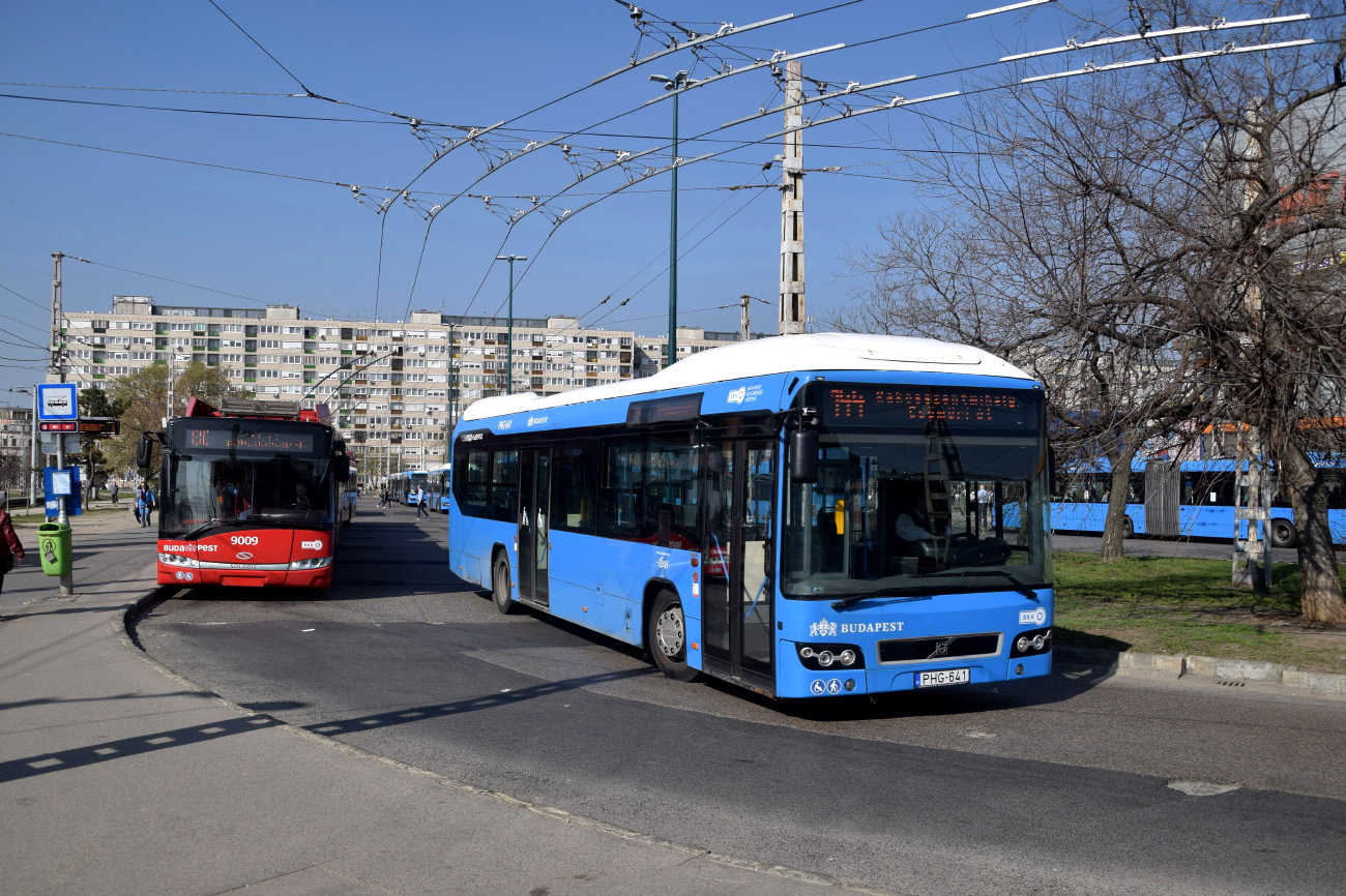 Budapeszt, Volvo 7700 Hybrid # PHG-641