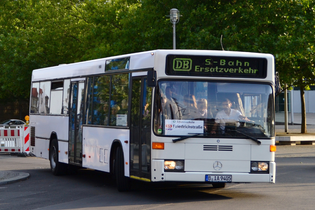 Berlin, Mercedes-Benz O405N2 № B-IA 9405