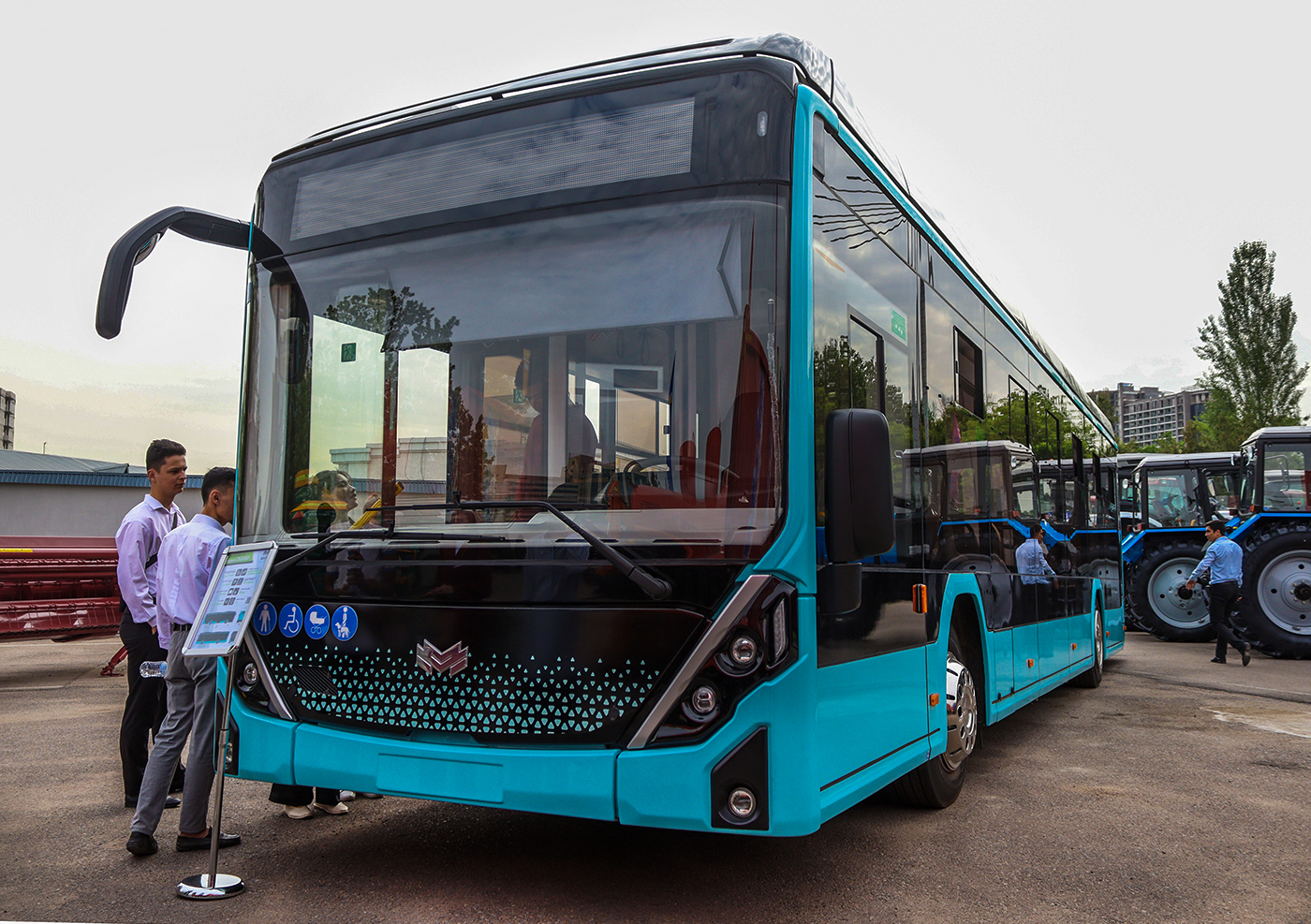 Minsk, BKM E3210E "Olgerd" # [Е321Е-1]; Tashkent — "Innoprom-2022" exhibition