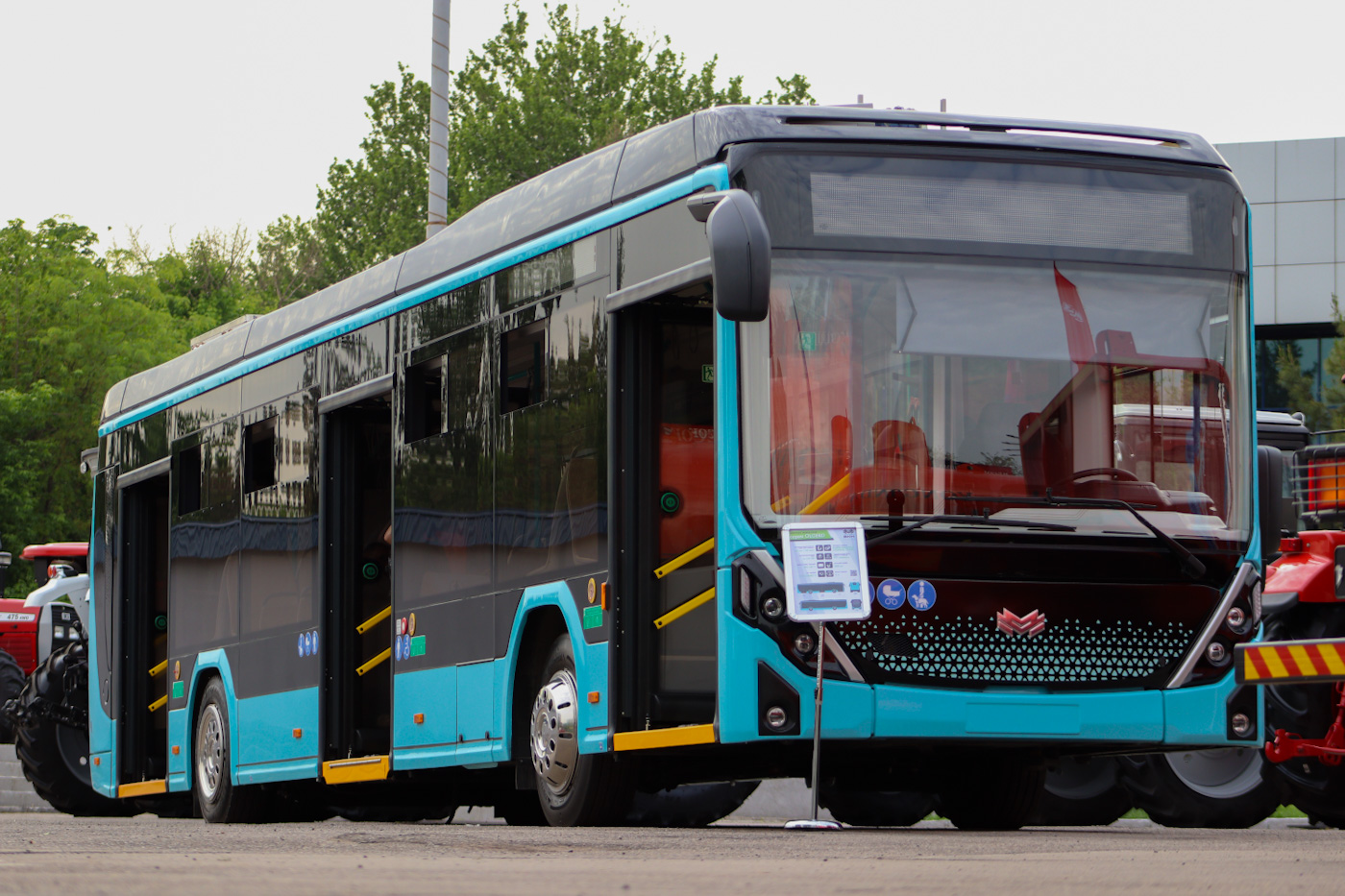 Minsk, BKM E3210E "Olgerd" # [Е321Е-1]; Tashkent — "Innoprom-2022" exhibition