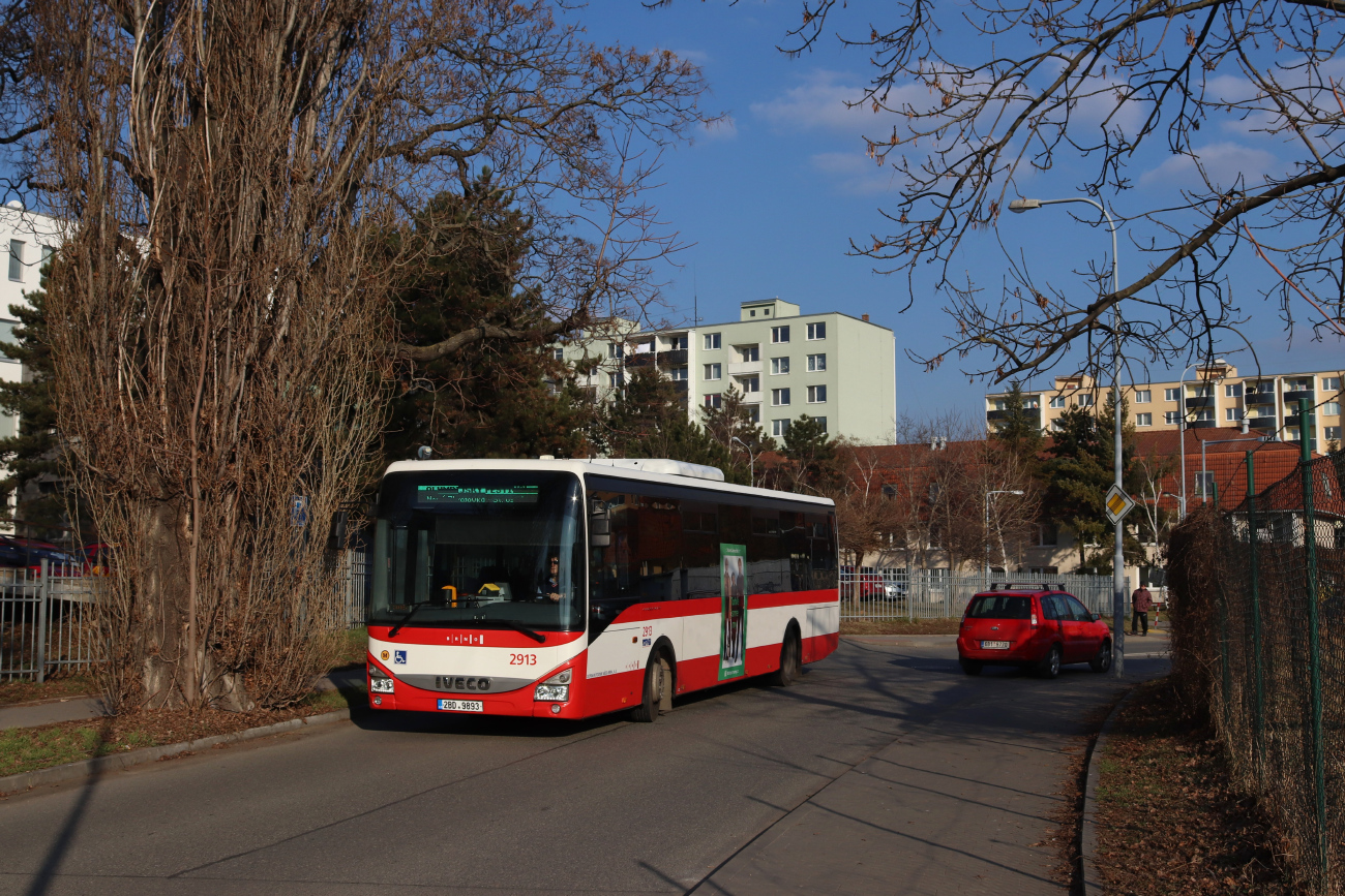 Brno, IVECO Crossway LE Line 12M č. 2913
