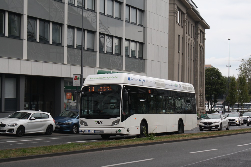 Cologne, Van Hool New A330 Fuel Cell # 423