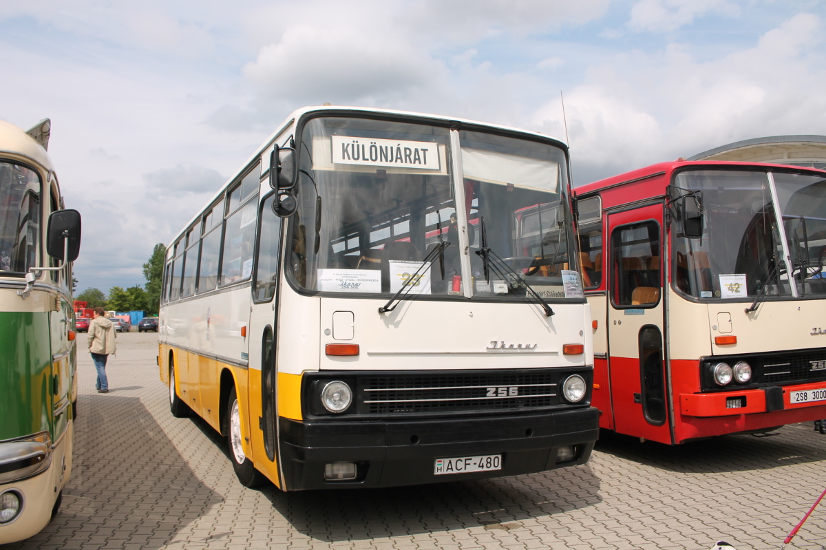 Ungaria, other, Ikarus 256.50E nr. ACF-480