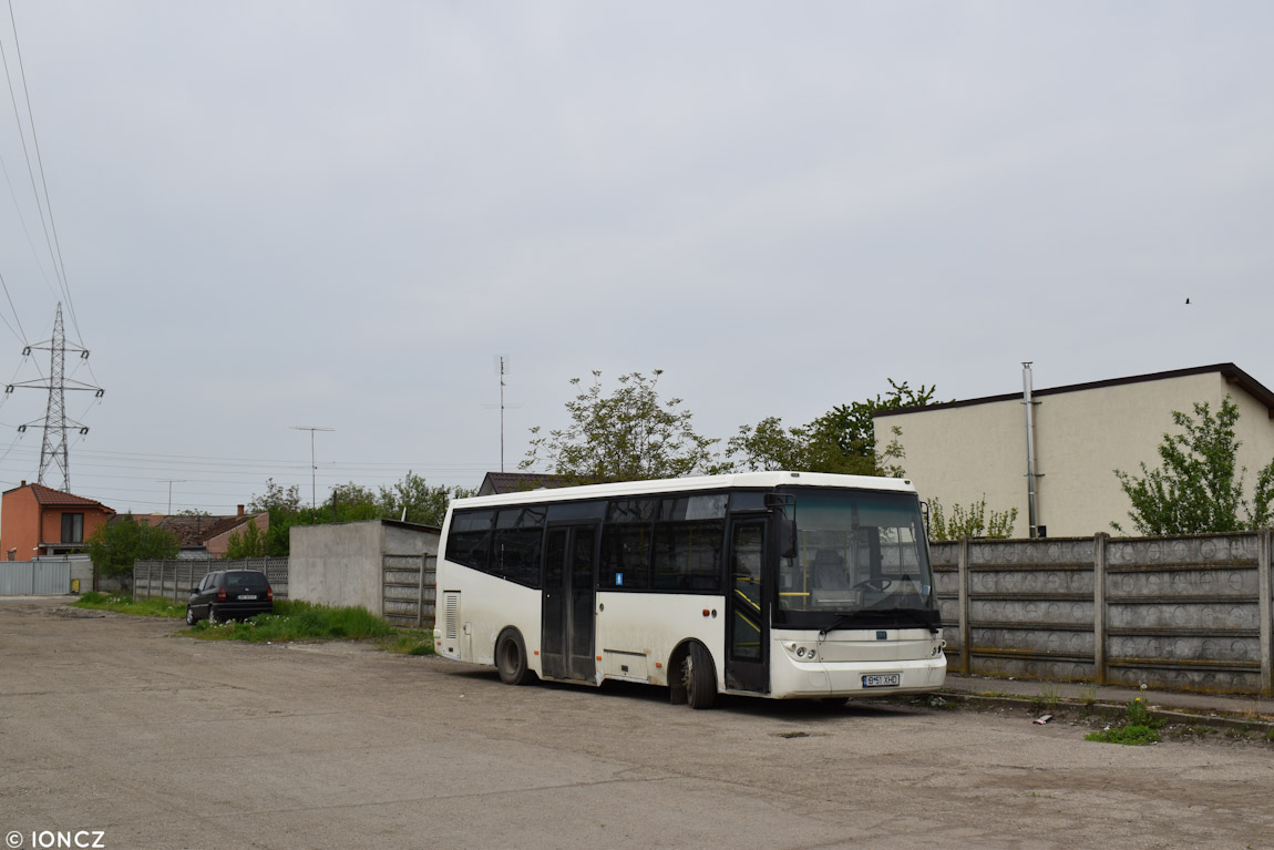 București, BMC Probus 215-SCB nr. B 51 XHD
