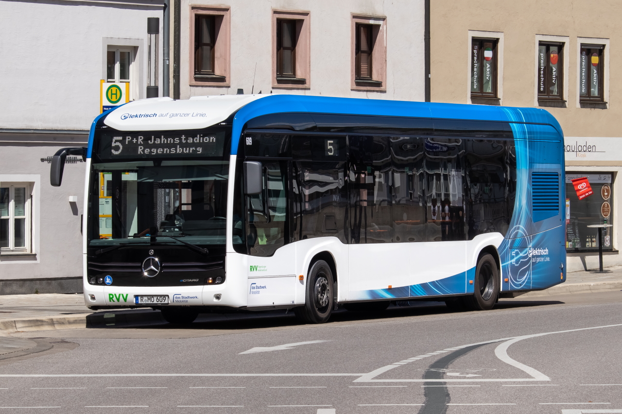 Regensburg, Mercedes-Benz eCitaro # 609