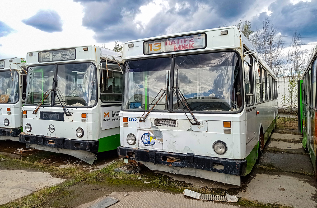 Nizhnevartovsk, LiAZ-5256.30 # 1126
