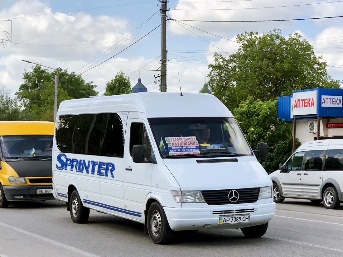 Kyiv, Mercedes-Benz Sprinter 312D # АР 7089 СН