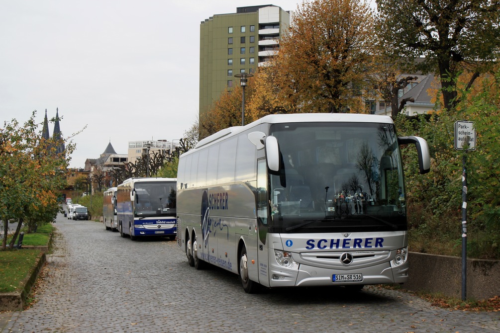 Simmern (Hunsrück), Mercedes-Benz Tourismo 17RHD-III L Nr. SIM-SR 516