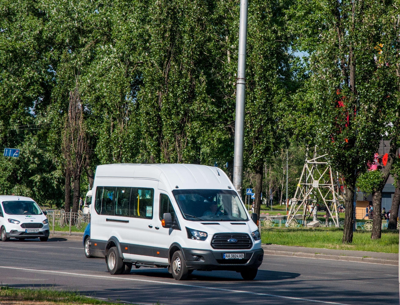 Dnipro, Ford Transit # АА 3824 ХВ