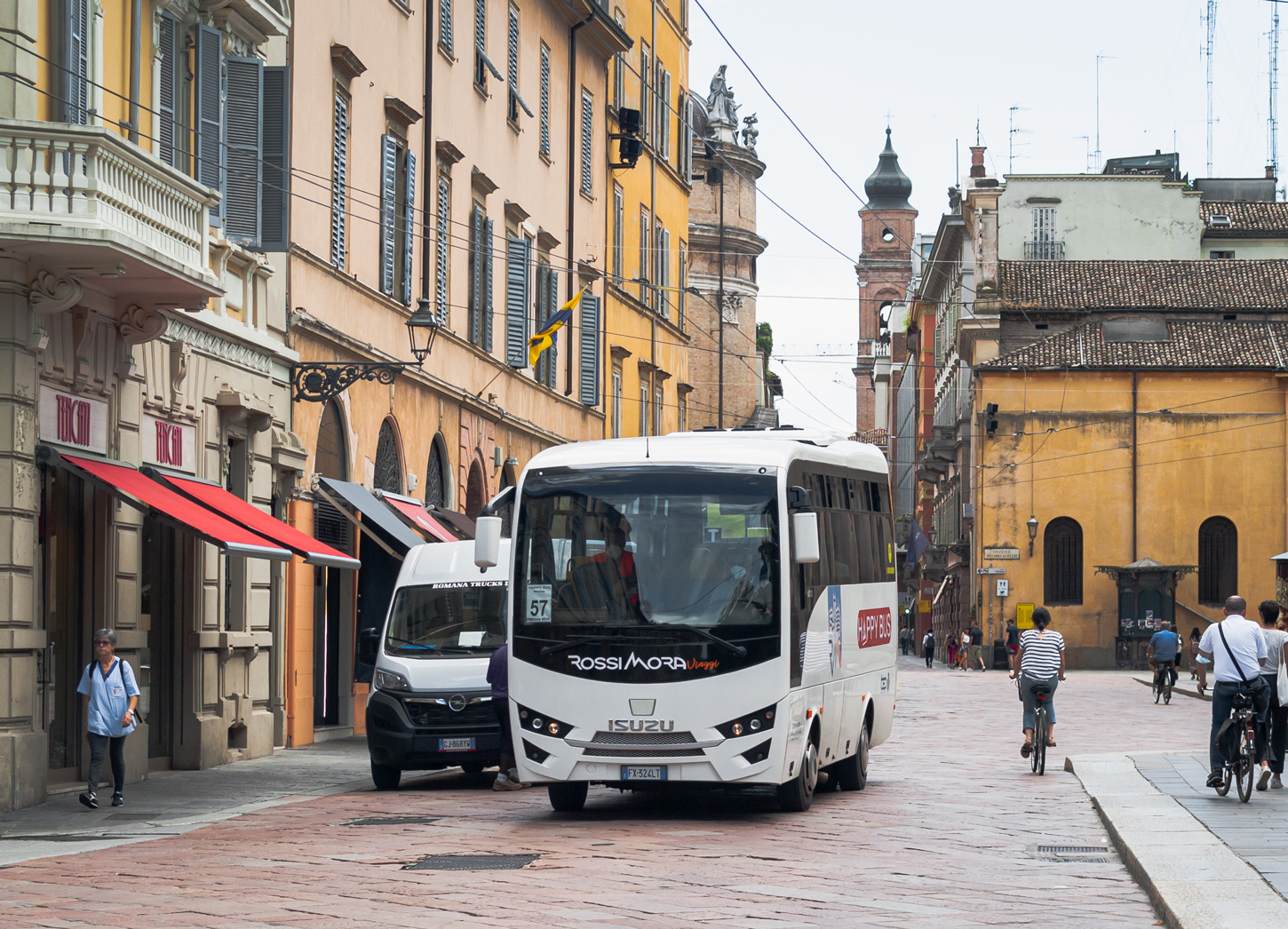 Parma, Isuzu # FX-324LT