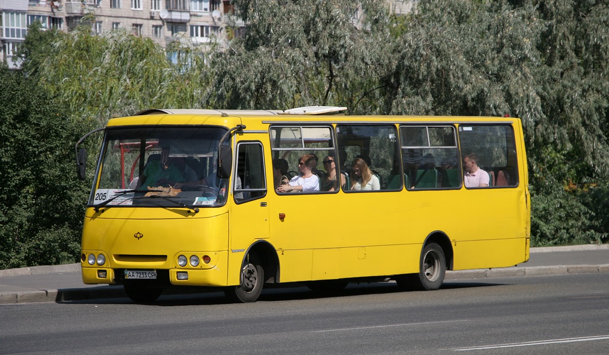Kyiv, Bogdan А09302 # АА 7233 СР