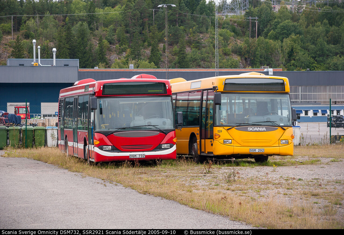 Stockholm, Scania OmniCity CN94UB 4X2EB č. DSM 732; Trelleborg, Scania OmniCity CN94UB 4X2EB č. SSR 292