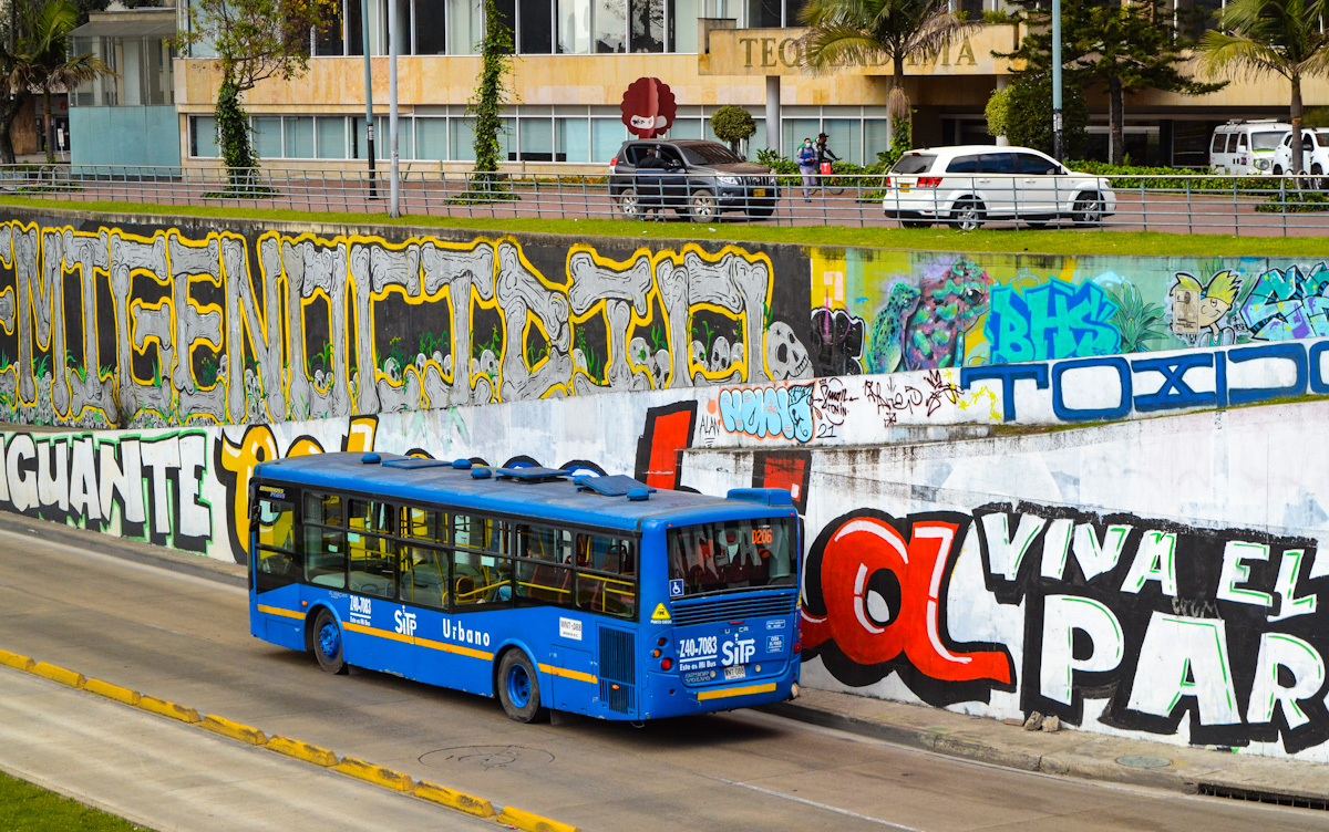 Bogotá, Busscar Urbanuss Pluss S3 # Z40-7083
