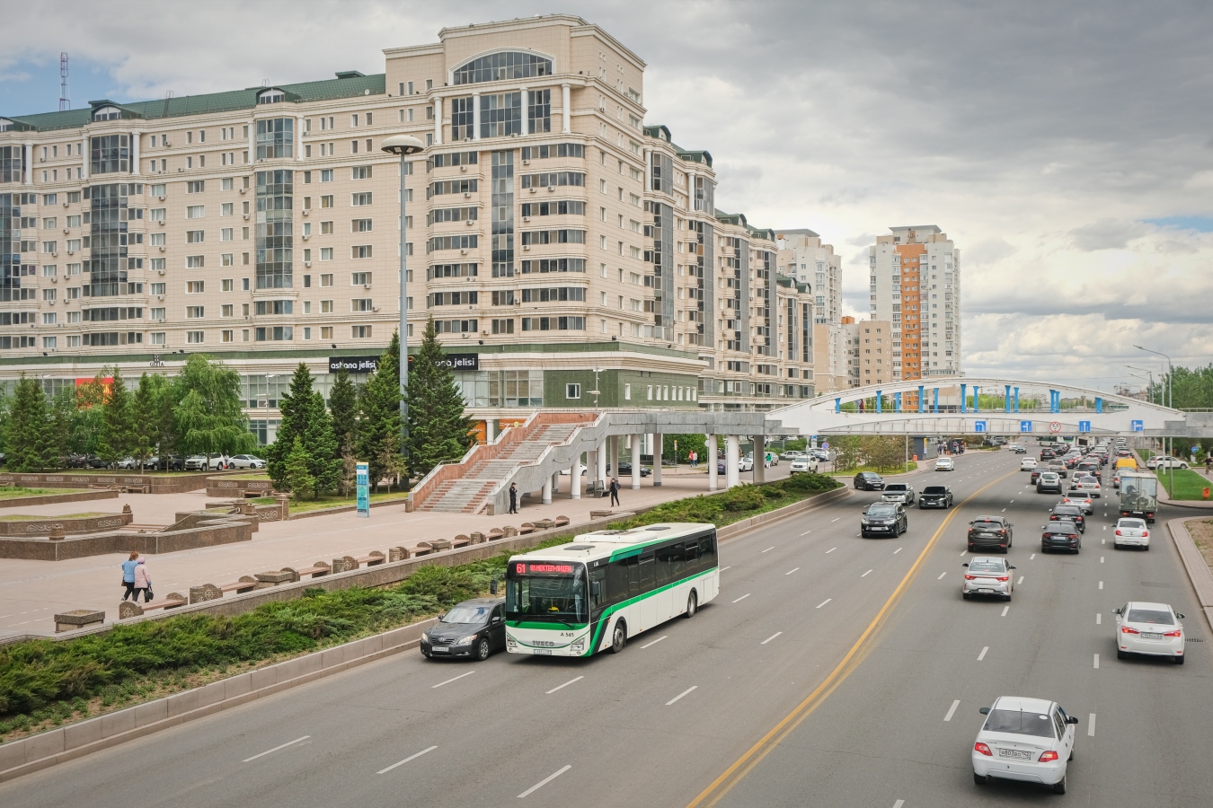 Astana, IVECO Crossway LE Line 13M # A545