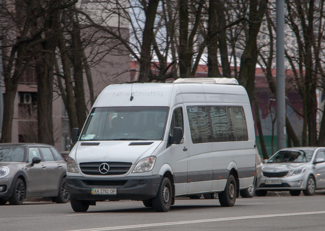 Kyiv, Mercedes-Benz Sprinter 315CDI č. АА 2782 ОР
